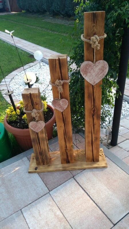 18 kreative GartendekoIdeen aus alten Holzbalken Kraftpuls